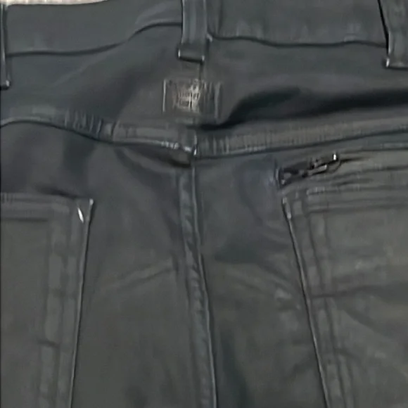 Phenomenal industrial GStarr stretch, 31 -32 dark blue/black jeans